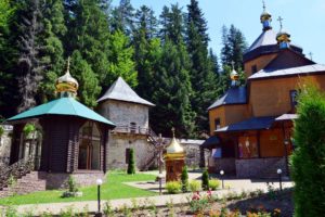 Экскурсионный тур в Карпаты на выходные. 3 дня.