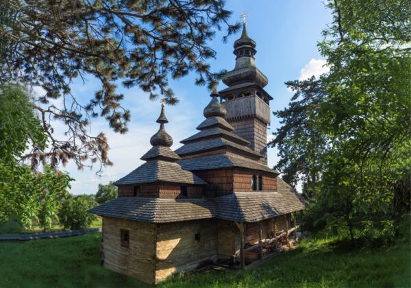 Музей під відкритим небом "Старе село" в Ужгороді. Тур з Одеси на Закарпаття
