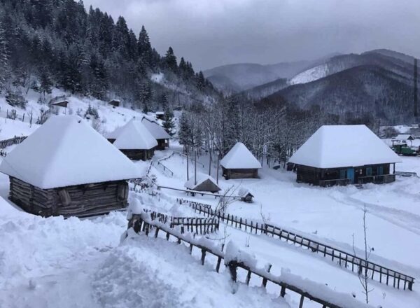 Старе село Колочава. Тури з Одеса, Києва