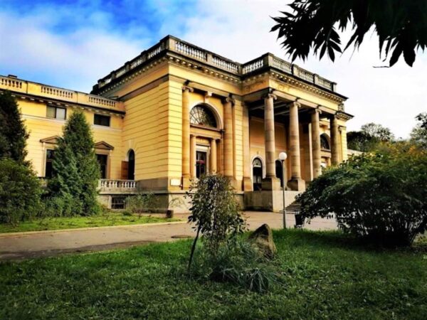 Тур в Вінницю з Одеси. Палац княгині Марії Щербатової